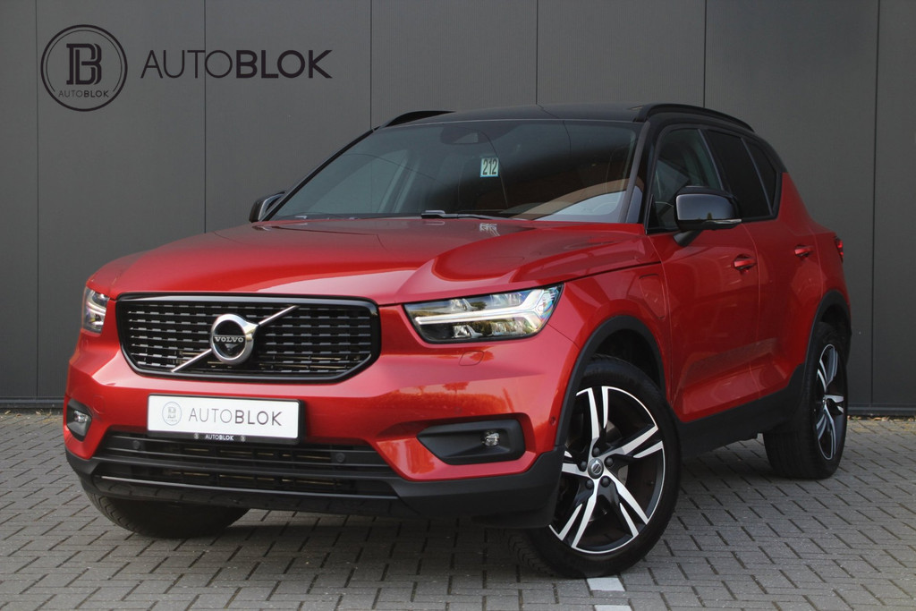 53630340-29.jpg